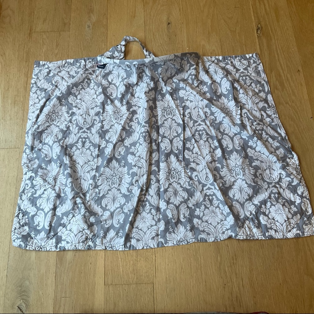 EUC BEBE AU LAIT Nursing Cover
